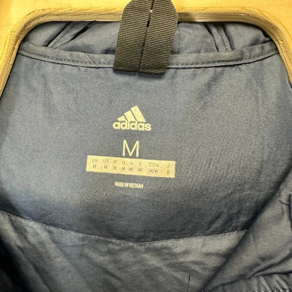 Adidas Mens Puffer Jacket Navy Blue Quilted Hooded Full Zip Three Stripe Size M